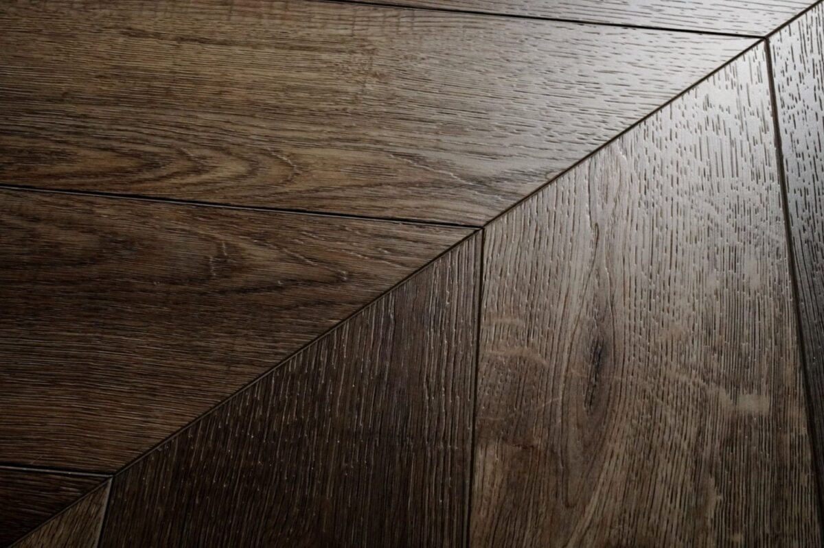 DF05-Ch-LVT-0a Кварцевый ламинат Damy Floor Chevron DF05-Ch-LVT Сен-Жермен — изображение 1